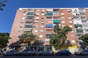 Budova, v ktorej sa apartmán nachádza