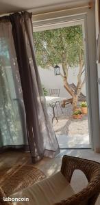Balkoni atau teres di chambre indépendante avec jardin privatif