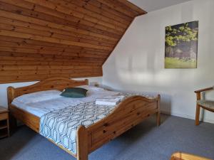 Giường trong phòng chung tại Guesthouse Jelenov greben +37 ảnh