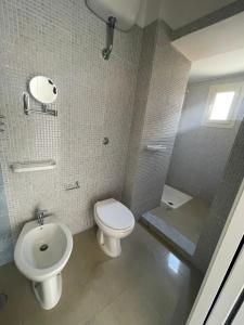 Ένα μπάνιο στο PALAZZO MAZZINI 3A +1 φωτογραφίες