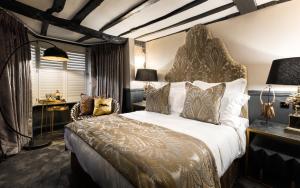 صورة لـ Funky Monk Hotel في إبينغ