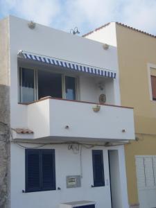 Gallery image of Bivani sul porto vecchio in Lampedusa