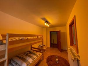 Postel nebo postele na pokoji v ubytování Chalet am Bach