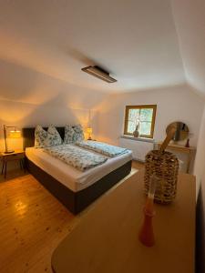 Postel nebo postele na pokoji v ubytování Chalet am Bach