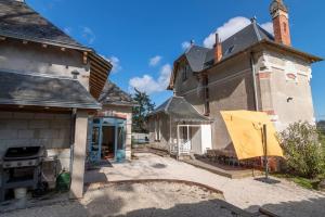 Budova, v ktorej sa vila nachádza