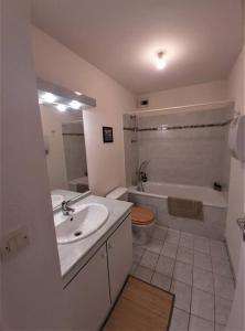 Kúpeľňa v ubytovaní Studio charmant et moderne grand confort