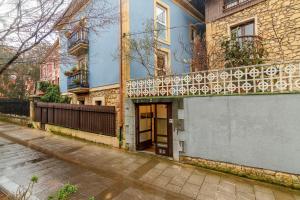Budynek, w którym mieści się apartament