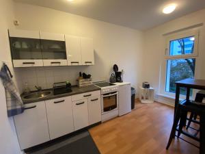 Kjøkken eller kjøkkenkrok på Osthafen III