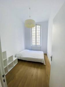 Posteľ alebo postele v izbe v ubytovaní Apartment in hyper center - 3 bedrooms + 4 fotografie