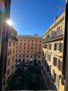 ローマにあるKarina Suiteの窓からの眺め