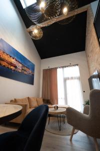 Posezení v ubytování Broncks Lonin - Luxury Apartments in the Heart of Tórshavn