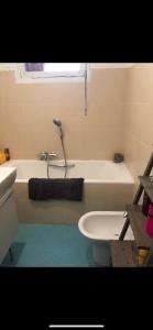Kúpeľňa v ubytovaní Appartement t4 spacieux 100m2 climatisé