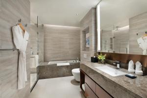 Bagno di Oakwood Residence Foshan