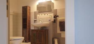 Fotografie z fotogalerie ubytování Ferienwohnung am Bodensee mit Seesicht und Terrasse v destinaci Rorschacherberg