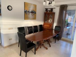 Posezení v ubytování Beach Villa Costanera in Marbella