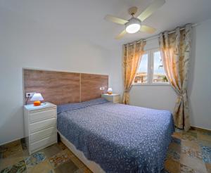 Posteľ alebo postele v izbe v ubytovaní Apartamento Torresol #