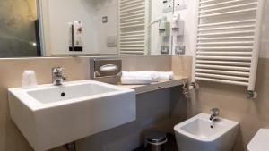 Koupelna v ubytování CAVALLO Hotel Noventa di Piave