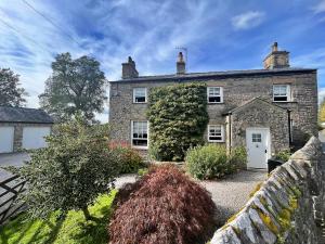 Hoone, kus puhkemaja asub