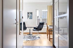 Uma área de estar em First Hotel Planetstaden