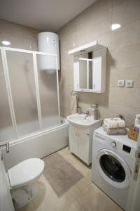 Koupelna v ubytování Apartman SUNSET + 20 fotografií