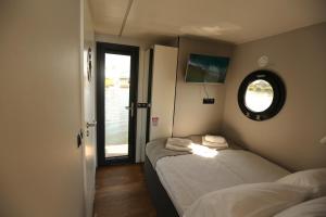 Fotografia z galérie ubytovania Houseboat v destinácii Wolin + 16 fotografií