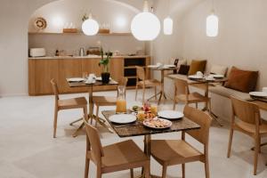 Posedenie v ubytovaní Hotel Petit Luxe