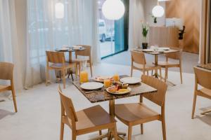 Posedenie v ubytovaní Hotel Petit Luxe