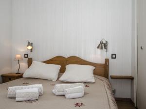 Posteľ alebo postele v izbe v ubytovaní Appartement central à Chamonix avec WiFi et animaux acceptés - FR-1-343-216