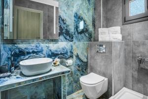 Ванная комната в NewStory Suites Possidi