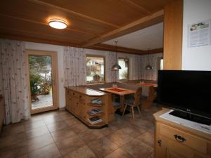 Zdjęcie z galerii obiektu Holiday Home Eberharter by Interhome w Mayrhofen