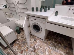 Kopalnica v nastanitvi Apartment Inner City by Interhome