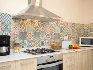 Kuchnia lub aneks kuchenny w obiekcie Villa Campos by Interhome