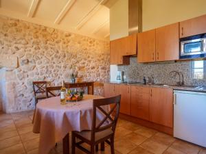 Fotografie z fotogalerie ubytování Apartment Agroturismo Roqueta-2 by Interhome v destinaci Maria de la Salut