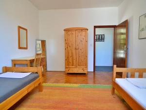 Postel nebo postele na pokoji v ubytování Holiday Home Stefan by Interhome