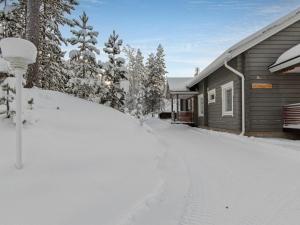 Holiday Home Päivänsäde 8 lapinkulta by Interhome v zimě