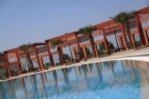 Bazén v ubytování Kolin Hotel Spa & Convention Center nebo v jeho okolí