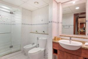 Fotografie z fotogalerie ubytování 2 bedroom that sleeps 6 in Lake Terrace Tower, JLT v Dubaji