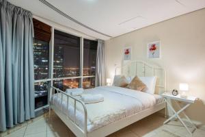Fotografie z fotogalerie ubytování 2 bedroom that sleeps 6 in Lake Terrace Tower, JLT v Dubaji