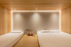Zedwell Piccadilly Circus客房内的一张或多张床位