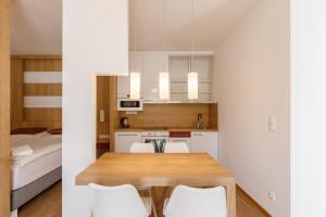 Kuchyňa alebo kuchynka v ubytovaní La Bella Centrum apartmanok Piros/Sárga