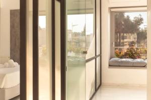 Kép Luxury Apartment near Acropolis-Living Stone Gold szállásáról Athénban a galériában