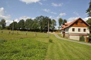 Loodusmaastik of the country house lähedal