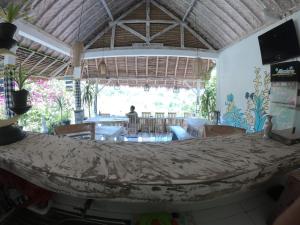 Televisi dan/atau pusat hiburan di Penida Hills