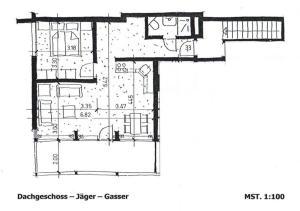un dibujo de un plano del suelo de una casa en Luegisland 1 Bühlmann, en Arosa