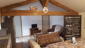Posedenie v ubytovaní La Thibaudière Gite 70m2