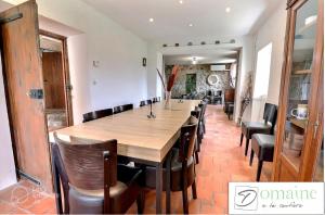 Fotografie z fotogalerie ubytování Domaine de la Rochere v destinaci Sampzon