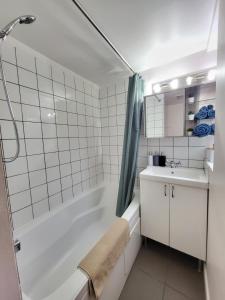 Fotografie z fotogalerie ubytování Sunshine Suite v destinaci Vancouver