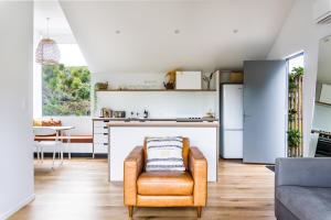 Fotografija v galeriji nastanitve Wainui Landing Apartment 1 v mestu Raglan