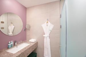 ibis Styles Ambassador Incheon Airport T2的一间浴室