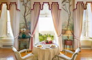 Foto da galeria de Valverde Sintra Palácio de Seteais - The Leading Hotels of the World em Sintra
